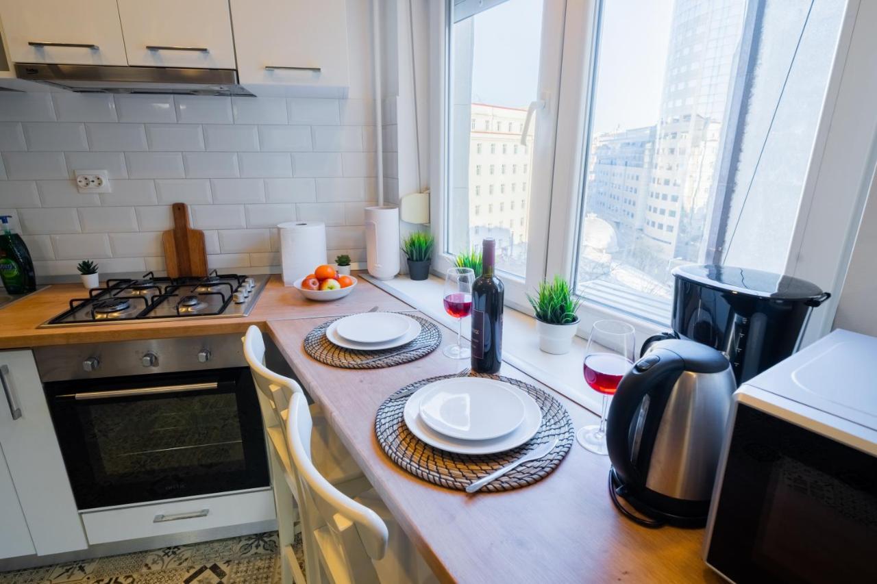 One Bedroom Flat In Bucharest'S Historic District Buitenkant foto